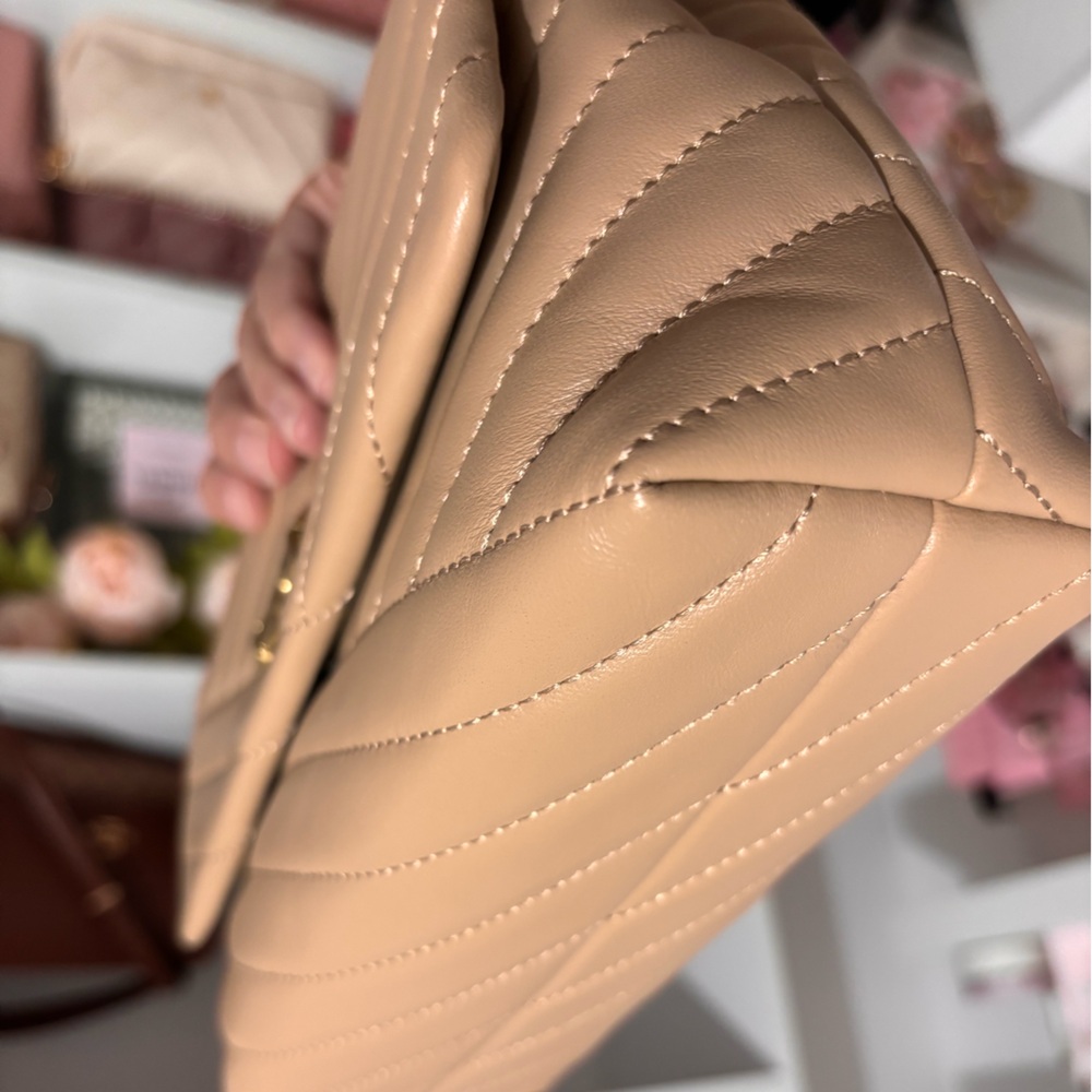 Tory Burch Kira Chevron Small bag - Picture 9 of 16